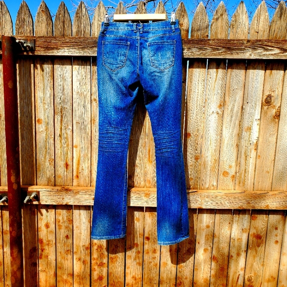 Nine Planet - Picture 5 of 11